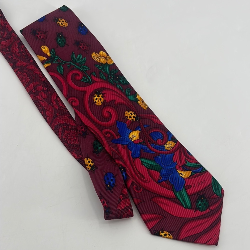 Gianni Versace Vintage Y2K Floral Print Ladybug Coccinella Baroque Silk Tie